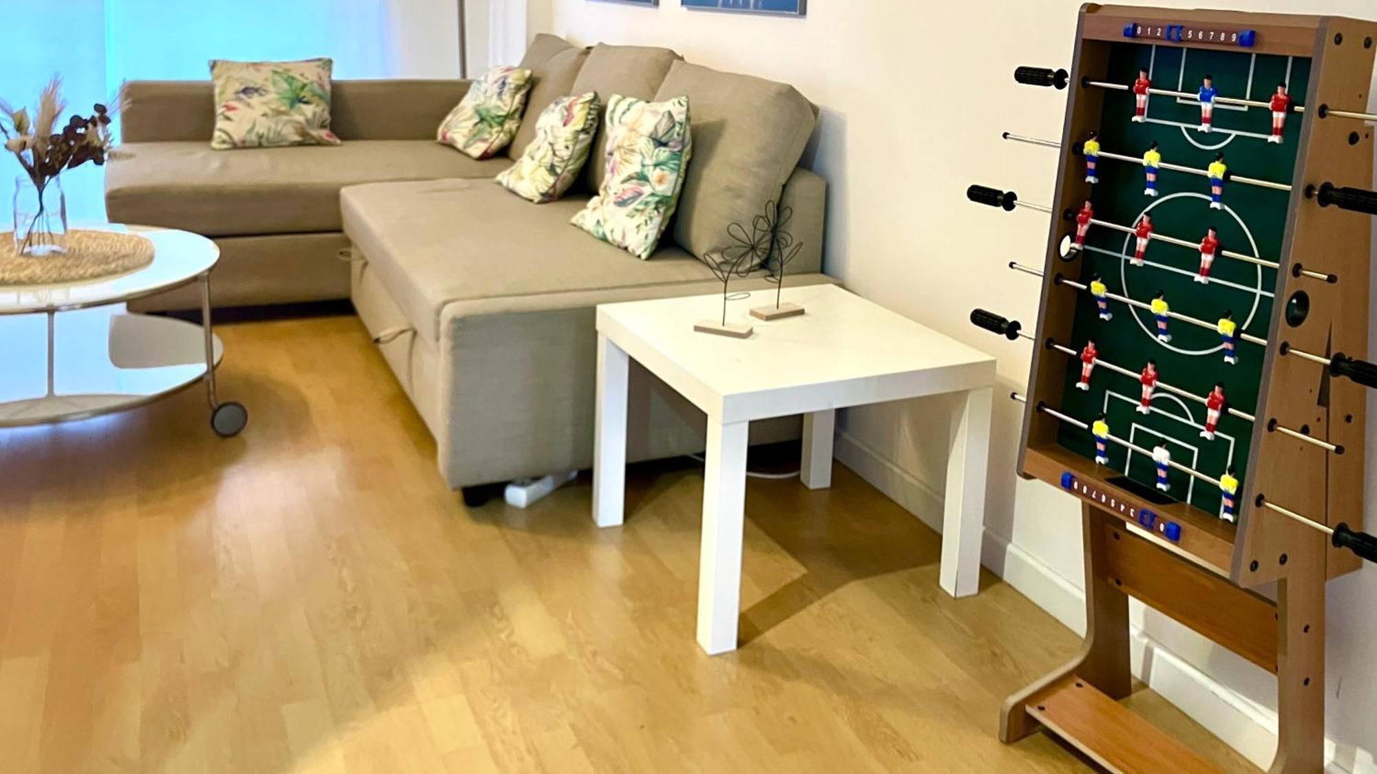Maravilloso Apartamento Centrico De 70M2, Jardin Propio 40M2 Con Piscina Para Ninos Y Parking Opcional مالقة المظهر الخارجي الصورة