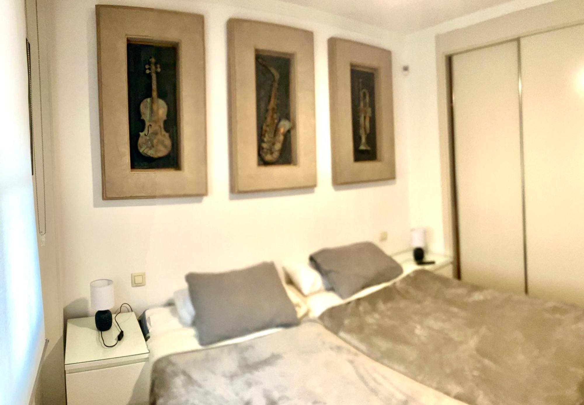Maravilloso Apartamento Centrico De 70M2, Jardin Propio 40M2 Con Piscina Para Ninos Y Parking Opcional مالقة المظهر الخارجي الصورة
